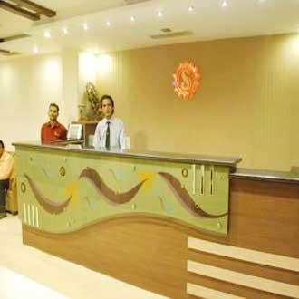 Hotel Surya Gválijar Kültér fotó